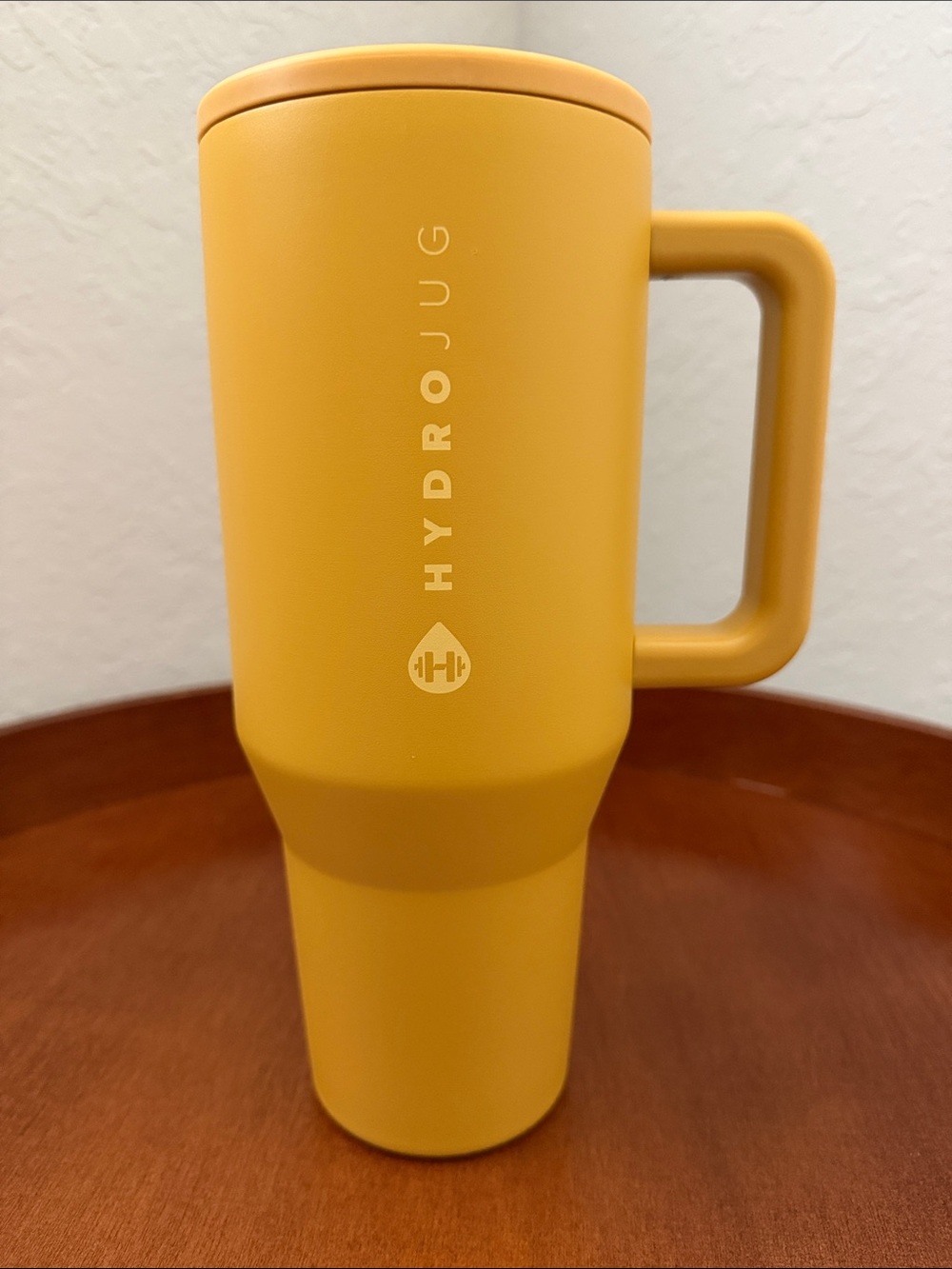 NWT Hydrojug Honey 40oz traveler